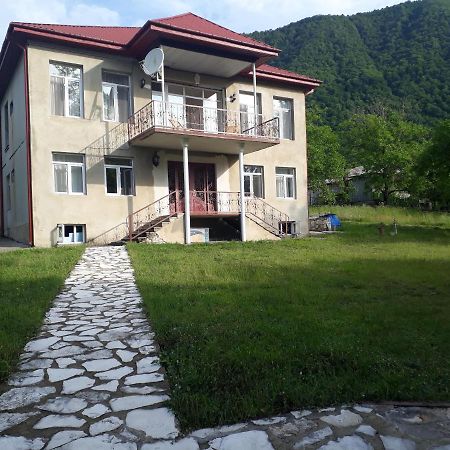 House At The Forest / Სახლი Ტყის Პირას Gordi Eksteriør billede