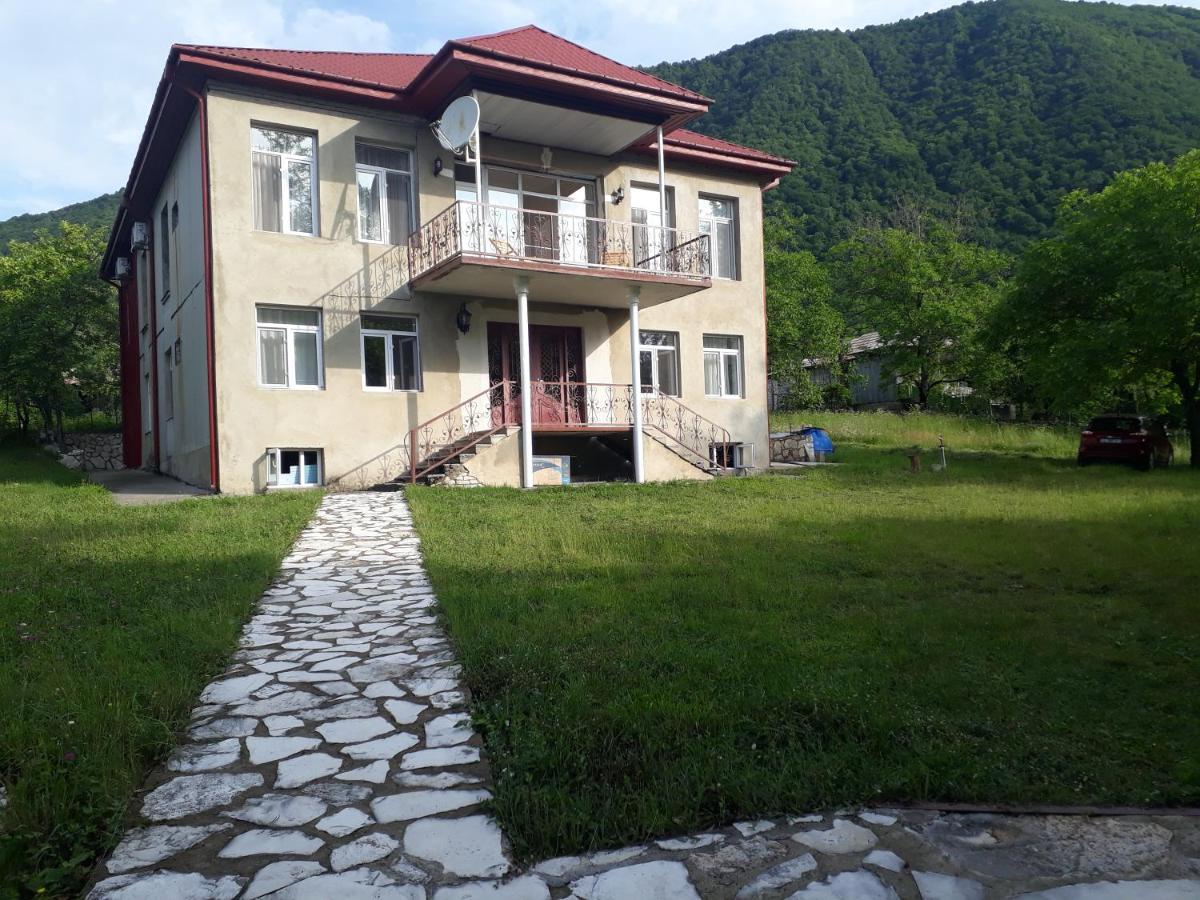 House At The Forest / Სახლი Ტყის Პირას Gordi Eksteriør billede